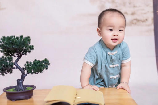 广州借卵试管代怀包男孩宝宝老上火怎么办